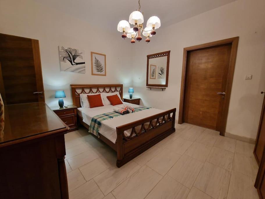 City Center Properties - Modern Two Bedroom Apartment With A Hot Tub And Amazing Location St. Paul's Bay Exterior foto
